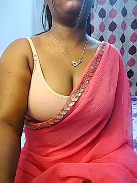 LoveLy-Soneya's cam snapshot