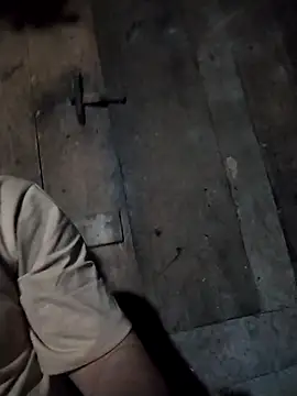 Bella-222's cam snapshot