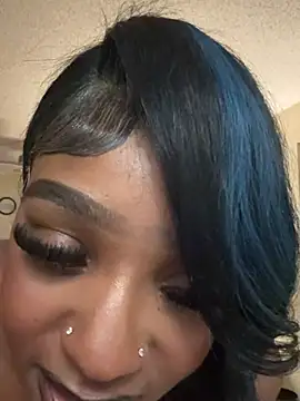 MidnightChanel's cam snapshot