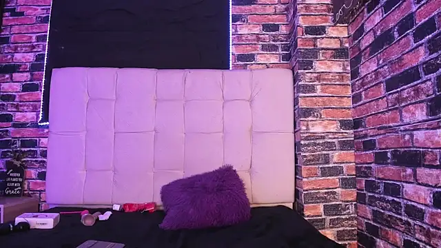 meelanyharux303av's cam snapshot