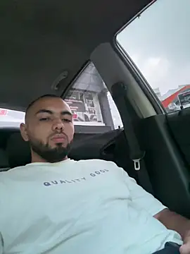 arturguy00 live sex cam