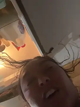 QueenNefertiti's cam snapshot