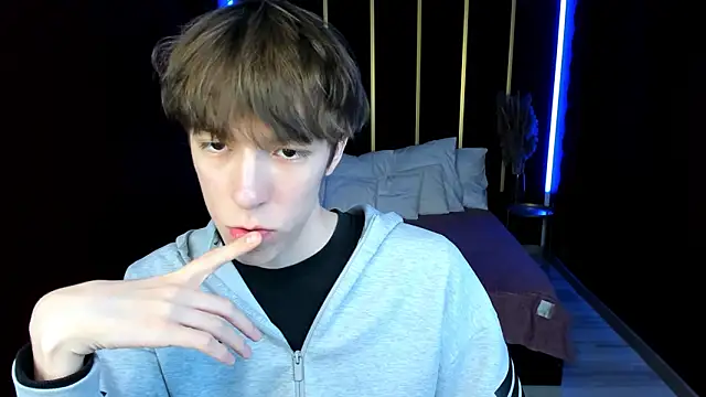 MarkBranston live sex cam