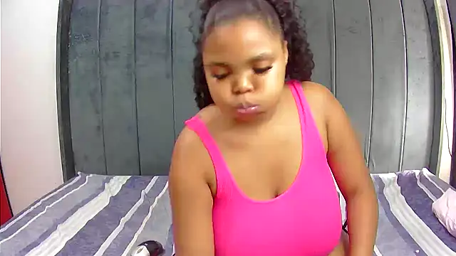 SexyZuva's cam snapshot