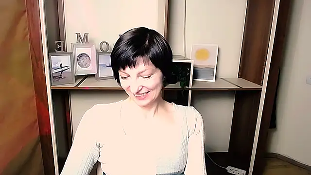 _AngeliaFlow_ live sex cam