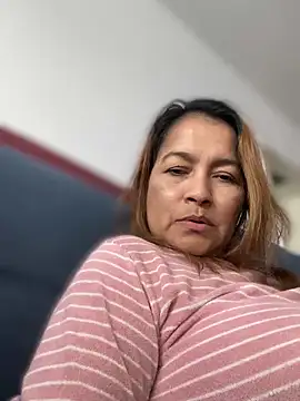 Jlo_69's cam snapshot