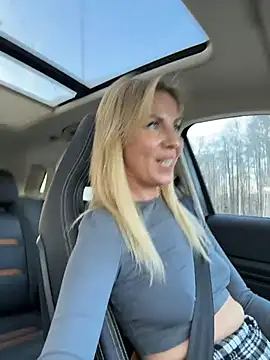 LisaMurr's cam snapshot