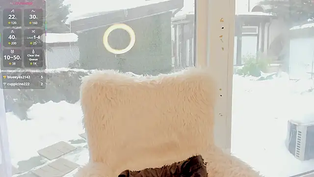 ElyaRose_'s cam snapshot