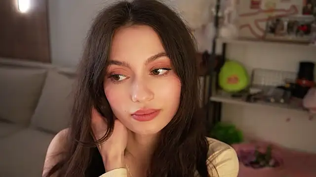 FirstOfFallen live sex cam