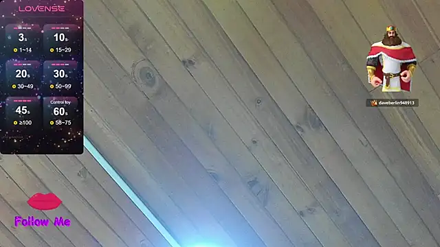 natasha_logan_'s cam snapshot