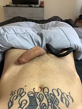 AlexeiThorn live sex cam