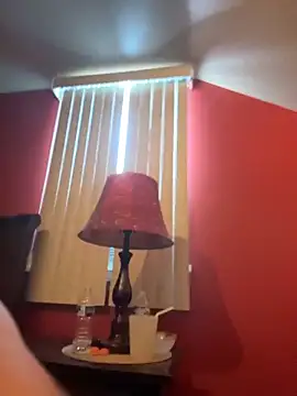 DILFiGuess1 live sex cam