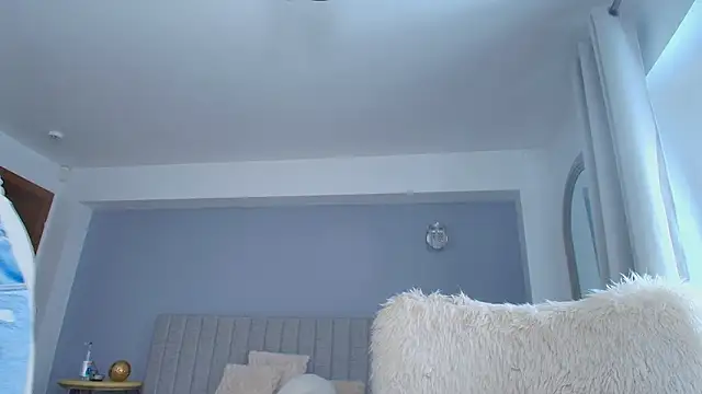 Anna_Lewis live sex cam