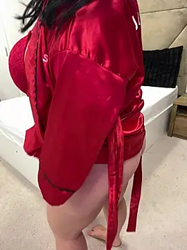 BustyMadison live sex cam