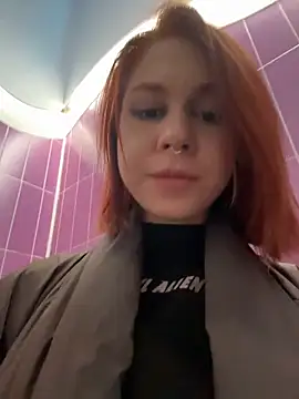 RosieSecret live sex cam