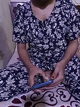 Hotx-maya's cam snapshot