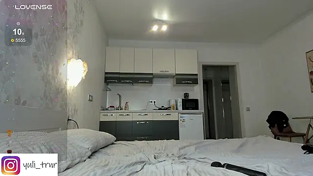 July_Terner live sex cam