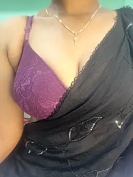 Praveena27telugu's cam snapshot