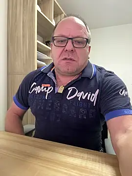 coupleLatinaLovers live sex cam