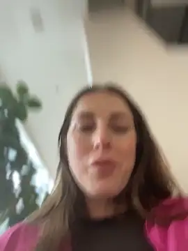 MommmyYummy live sex cam