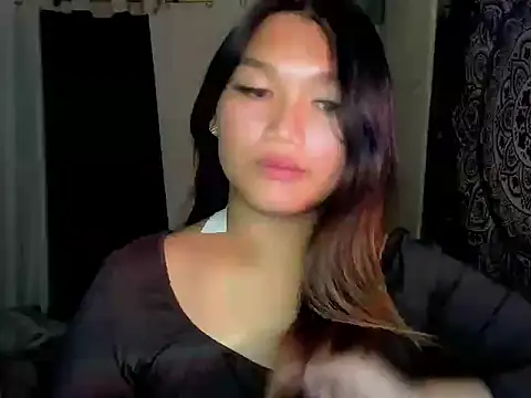 Lou_heart live sex cam