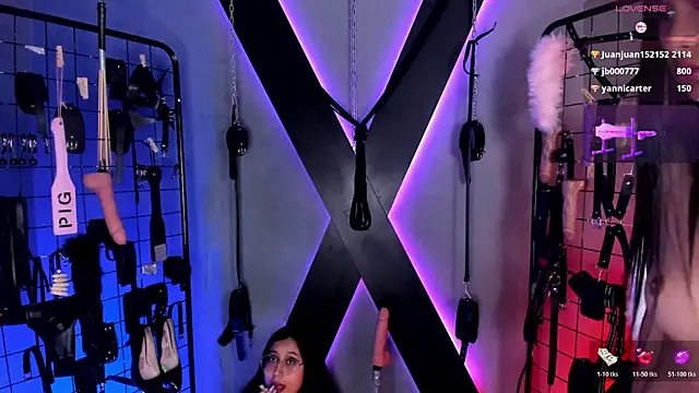 VictoryaLiah_BDSM live sex cam