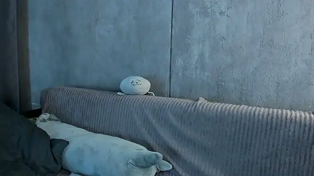 teasememore live sex cam