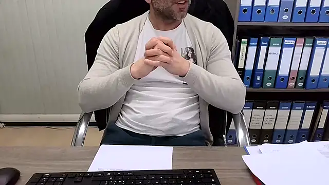 Evasionee live sex cam