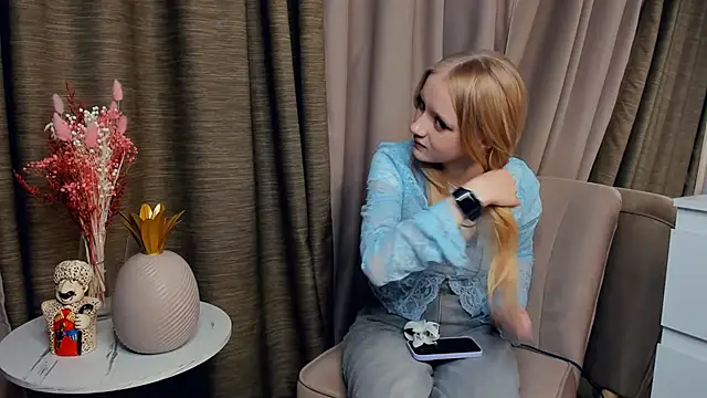 ErinnStandifer's cam snapshot