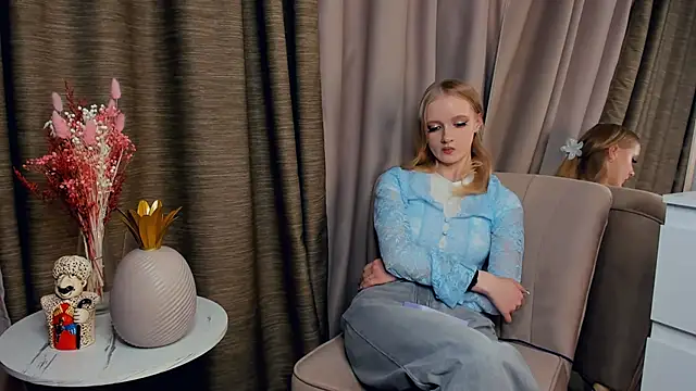 ErinnStandifer's cam snapshot