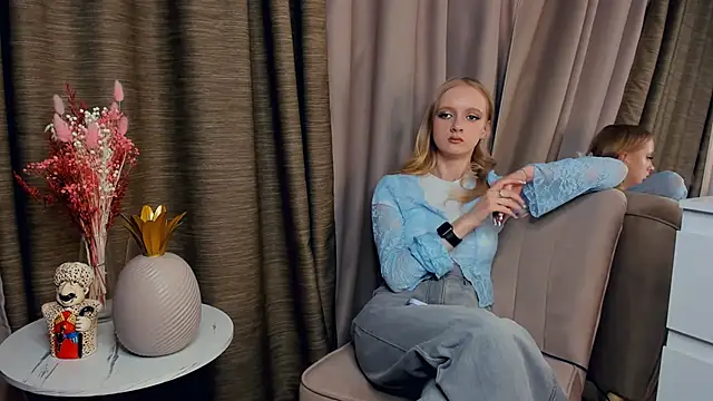 ErinnStandifer's cam snapshot