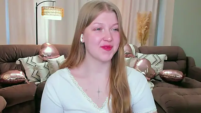 Stella_Light's cam snapshot