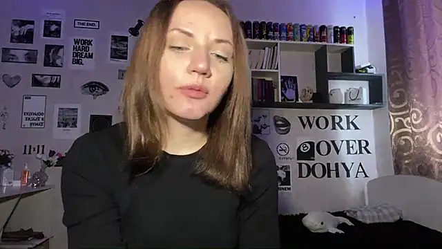 JuliaCurletteye's cam snapshot