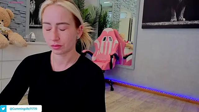 Reina_Cummings's cam snapshot