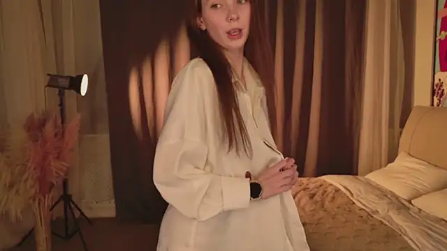 Scarlet_Muse_'s cam snapshot