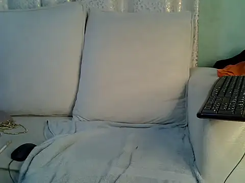 Caryyyl's cam snapshot