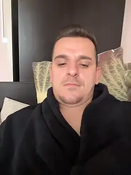 Huge_cock22cm's cam snapshot