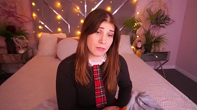 CassandraGood live sex cam