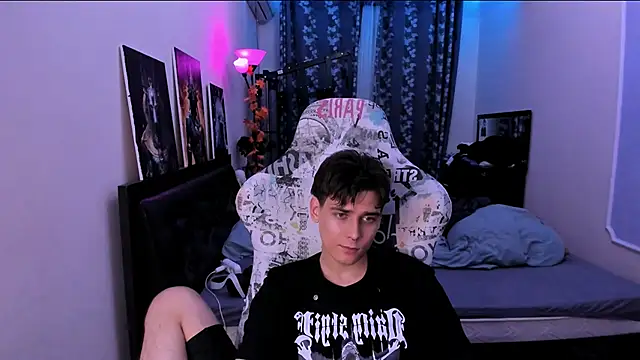 Foxicfu live sex cam