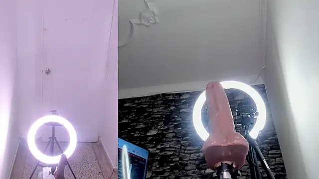 zoe_backer's cam snapshot