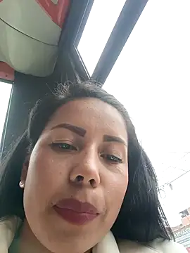 _andrea30 live sex cam