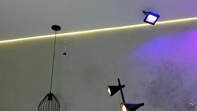 isabella_nowa's cam snapshot