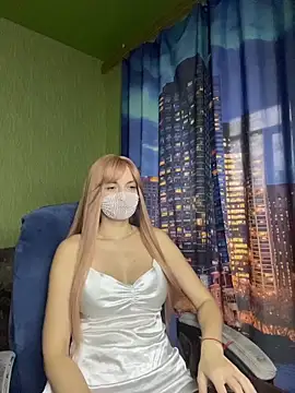 SophieBlackwood's cam snapshot