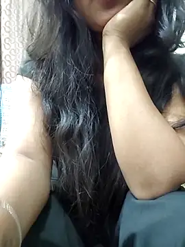MohiniHott live sex cam