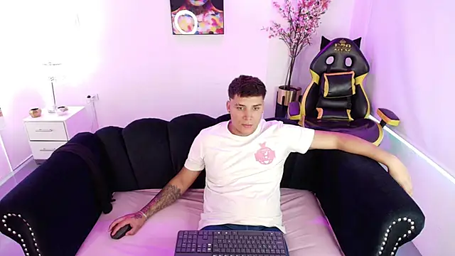 Kathya_and_thiago live sex cam