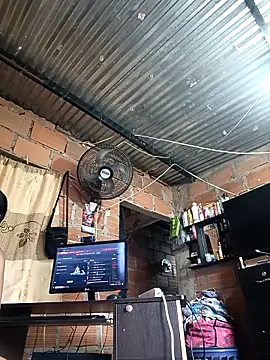 sexy-latin10's cam snapshot