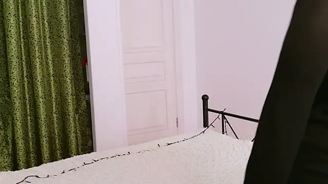 ItsAlisia's cam snapshot