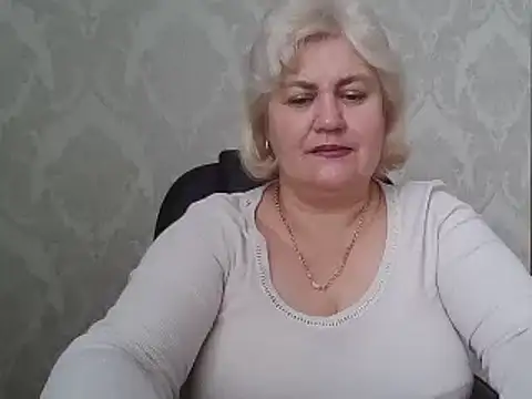 AngelaFamez's cam snapshot