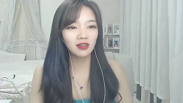 Romy-sweet's cam snapshot