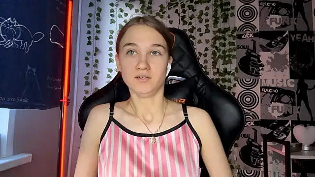 helgicuteness's cam snapshot